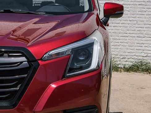 Used 2023 Subaru Forester Limited w/ Popular Package #2 image 41