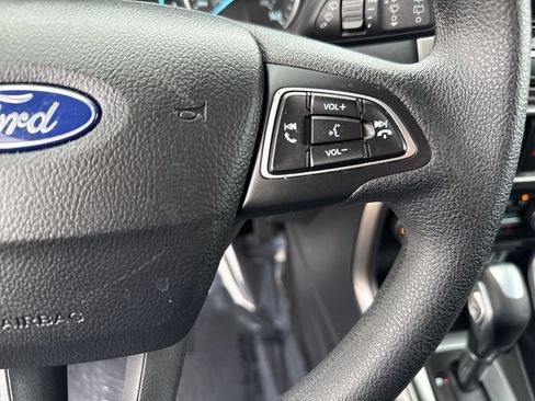 Used 2021 Ford EcoSport SE w/ SE Convenience Package image 15