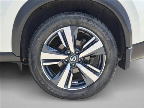 Used 2021 Nissan Rogue SL w/ Premium Package AWD/4WD image 26