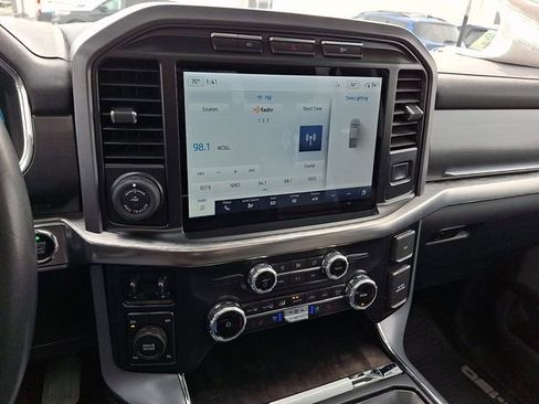 Certified 2022 Ford F150 Lariat AWD/4WD image 29
