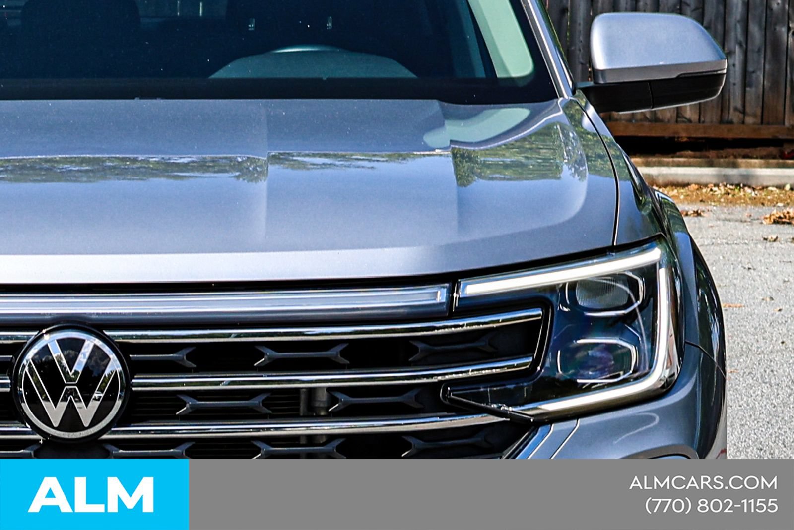 Used 2025 Volkswagen Atlas SE FWD image 14