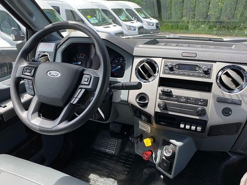 Used 2026 Ford F650 2WD Regular Cab Super Duty image 21