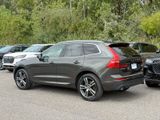 Used 2019 Volvo XC60 T5 Momentum w/ Multimedia Package image 2