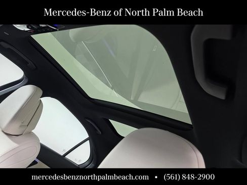 Used 2023 Mercedes-Benz C 300 Sedan image 12