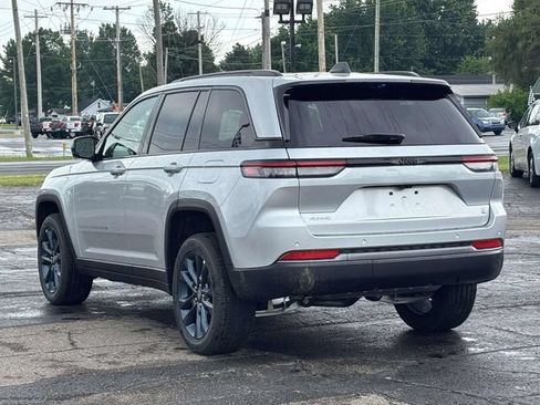New 2026 Jeep Grand Cherokee Limited AWD/4WD image 14