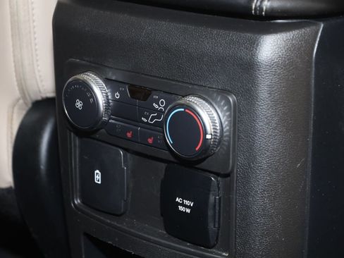 Used 2021 Ford Explorer Limited w/ Equipment Group 301A image 16