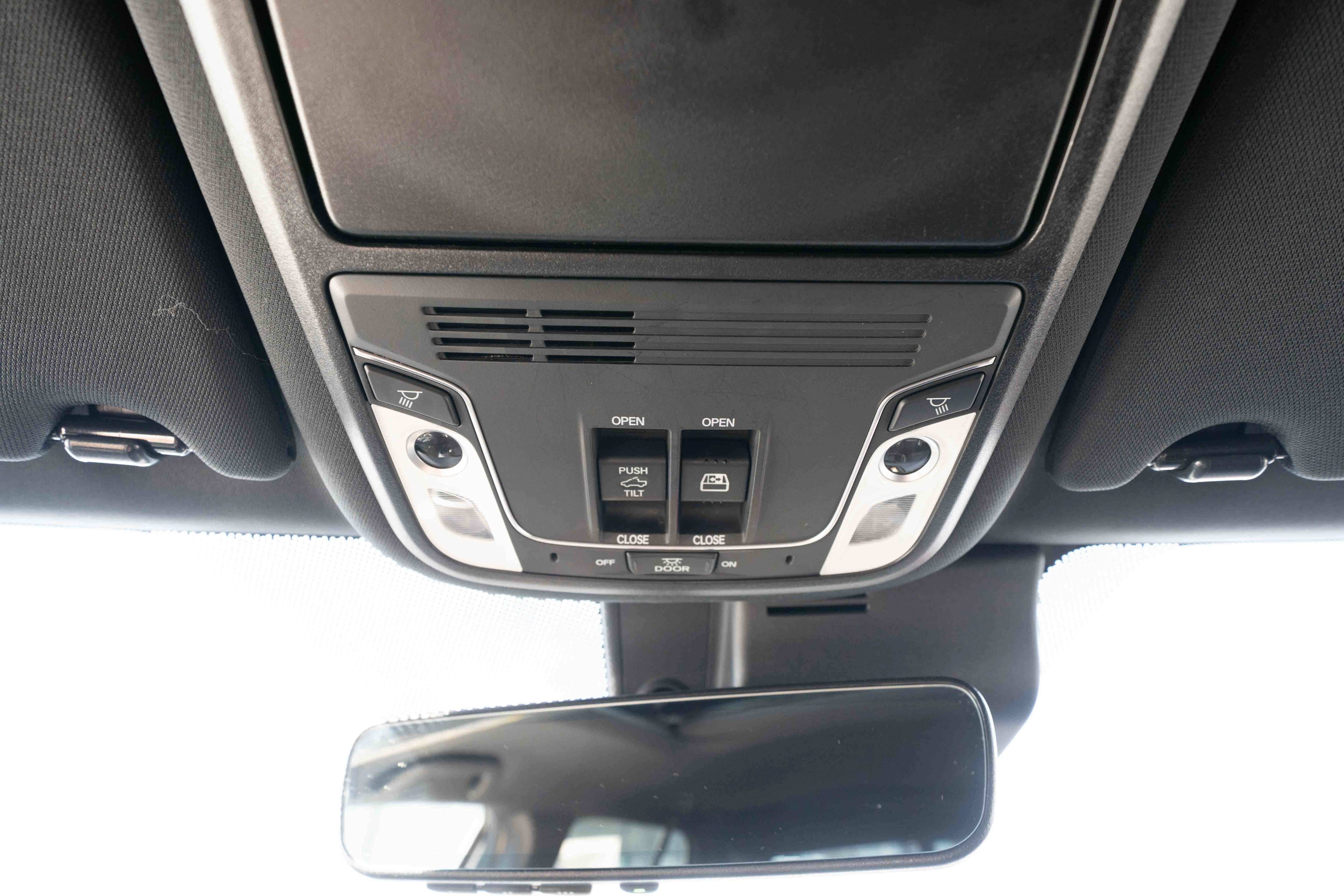 Used 2025 Honda Ridgeline TrailSport image 18