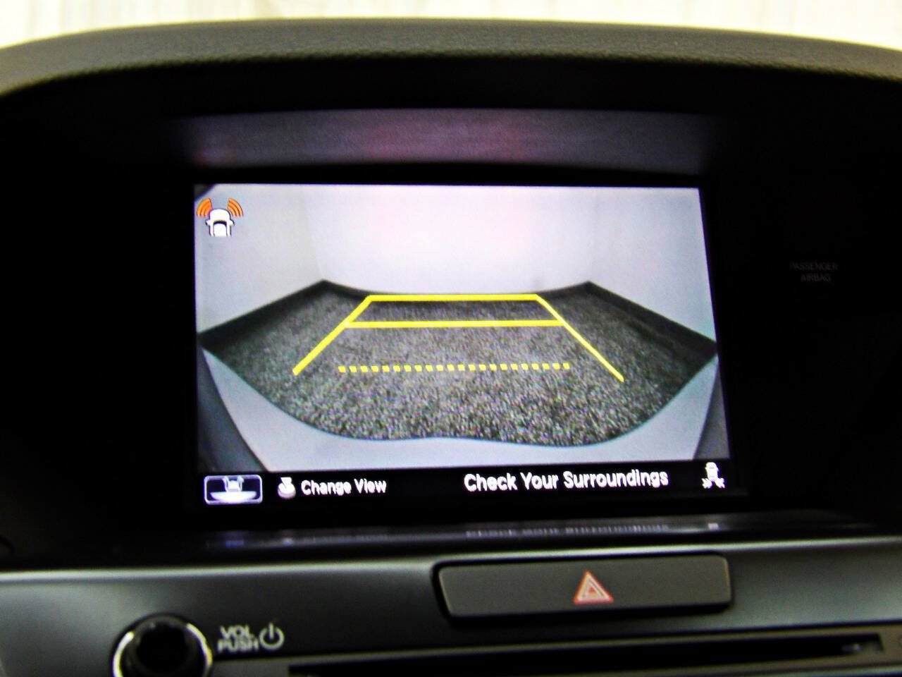 Used 2020 Acura MDX w/ Technology Package FWD image 18
