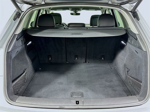 Used 2018 Audi Q5 2.0T Premium Plus w/ Premium Plus Package image 16