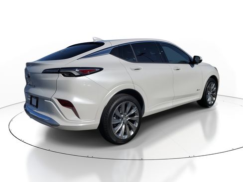 New 2026 Buick Envista Avenir image 3
