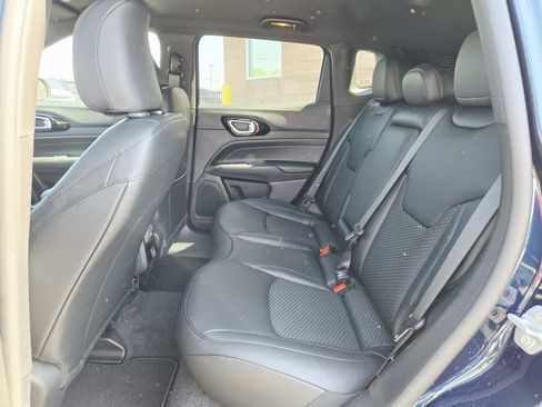 New 2026 Jeep Compass Latitude image 12