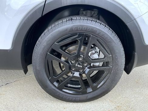 Used 2023 Kia Telluride EX X-Line AWD/4WD image 24
