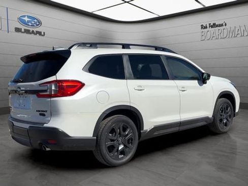 Used 2025 Subaru Ascent Bronze Edition w/ Popular Package #2 image 5