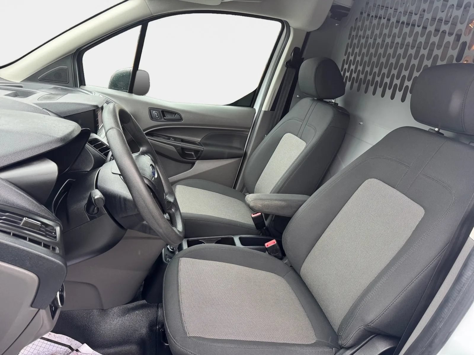 Used 2019 Ford Transit Connect XL FWD image 9