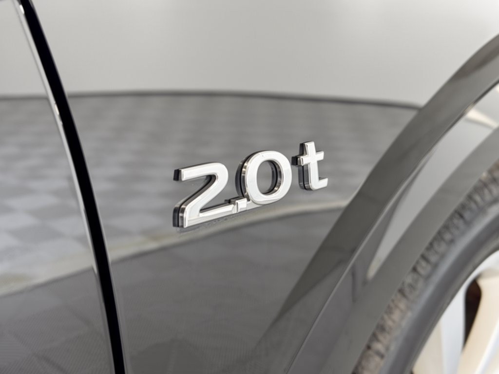 Used 2018 INFINITI QX30 FWD image 31