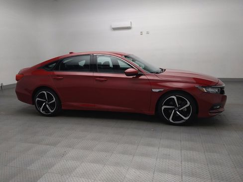 Used 2019 Honda Accord Sport image 11