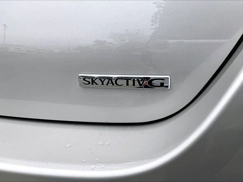 Used 2024 MAZDA MAZDA3 s image 9