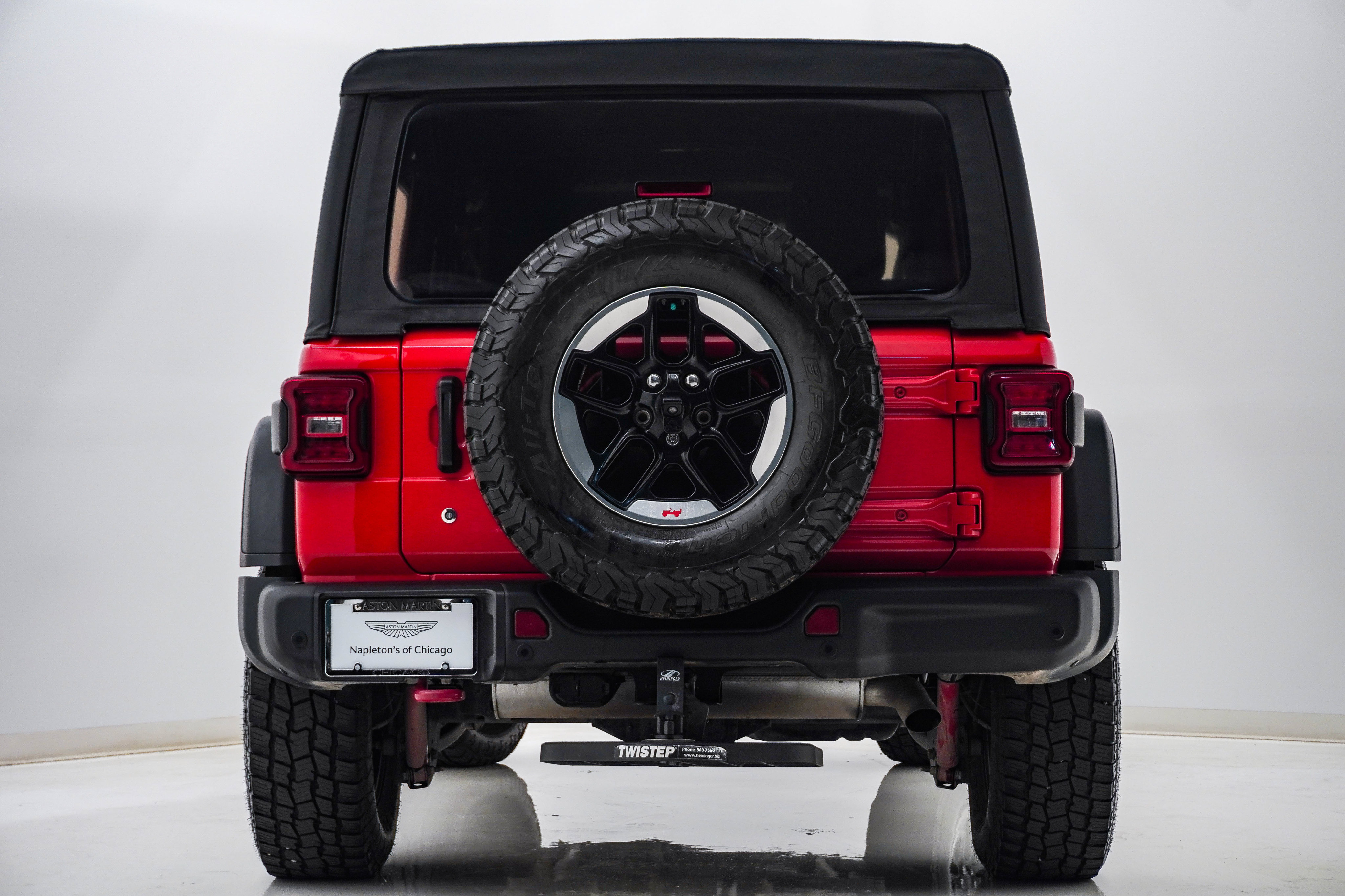 Used 2018 Jeep Wrangler Unlimited Rubicon AWD/4WD image 9