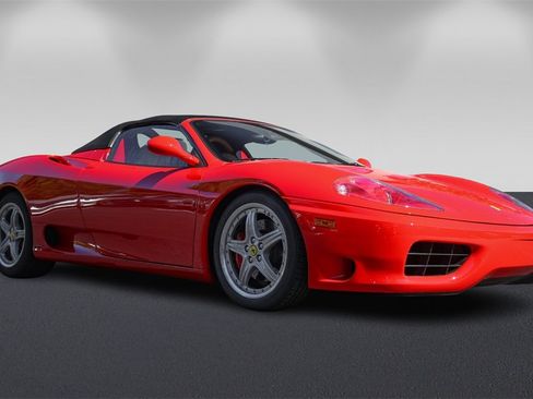 Used 2004 Ferrari 360 Spider image 9