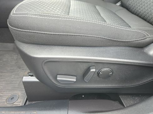 Used 2023 Ford Escape Active w/ Tech Pack #2 AWD/4WD image 12