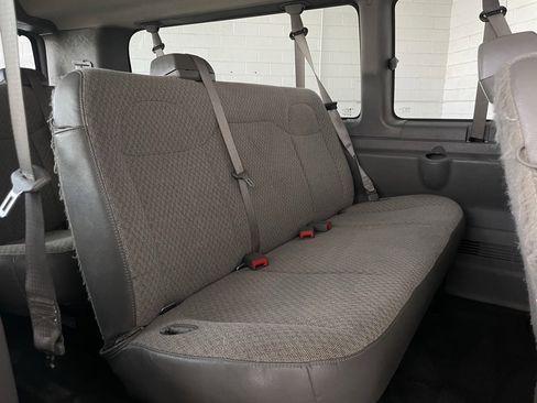 Used 2016 Chevrolet Express 3500 LT w/ LT Preferred Equipment Group image 16