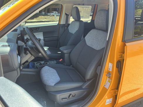 New 2026 Ford Maverick XLT w/ XLT Luxury Package image 18