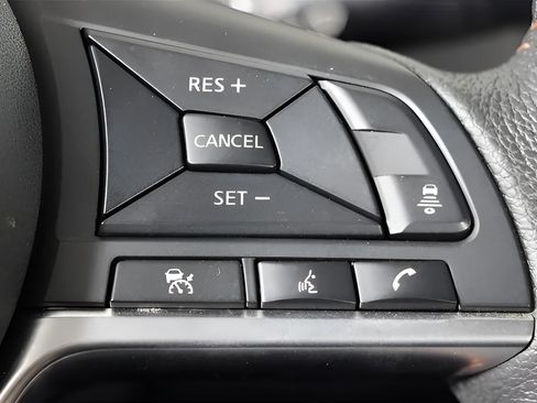 Used 2023 Nissan Versa SR w/ Trunk Package FWD image 34