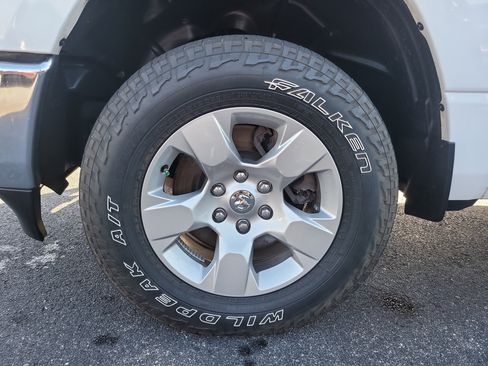 Used 2023 RAM 1500 Big Horn AWD/4WD image 10
