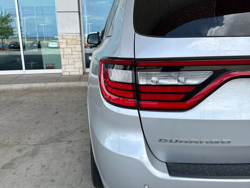 Used 2024 Dodge Durango GT RWD image 9