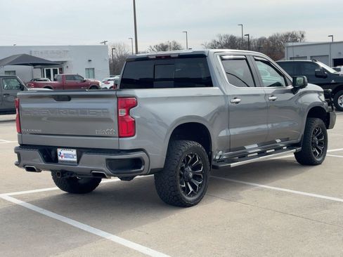 Used 2019 Chevrolet Silverado 1500 High Country w/ Technology Package image 9
