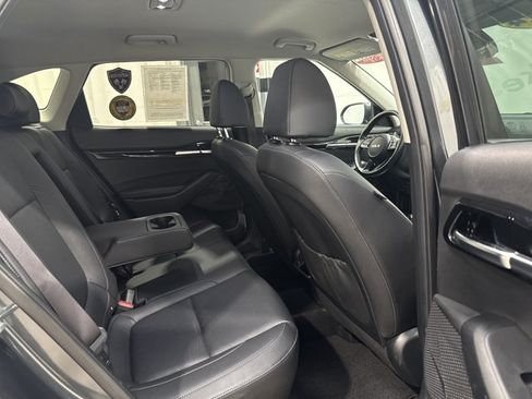 Certified 2024 Kia Seltos EX FWD image 29