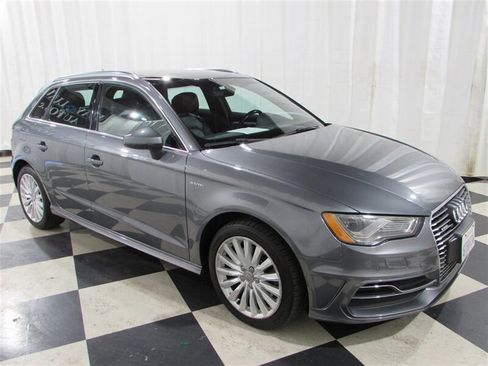 Used 2016 Audi A3 e-tron Premium Plus w/ Premium Plus Package image 11