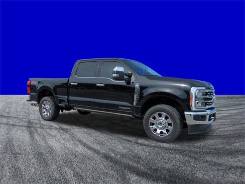 Used 2023 Ford F250 Lariat w/ Lariat Ultimate Package image 2