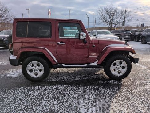 Used 2013 Jeep Wrangler Sahara image 6
