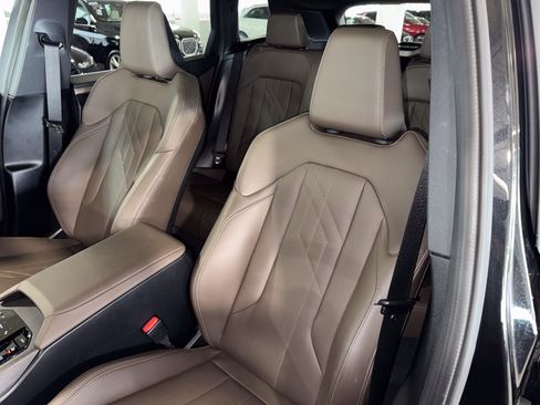 Used 2025 BMW X3 xDrive30i w/ Premium Package AWD/4WD image 21