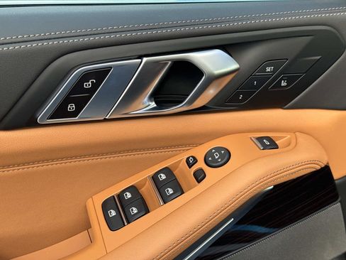 New 2026 BMW X5 xDrive40i w/ Executive Package image 20