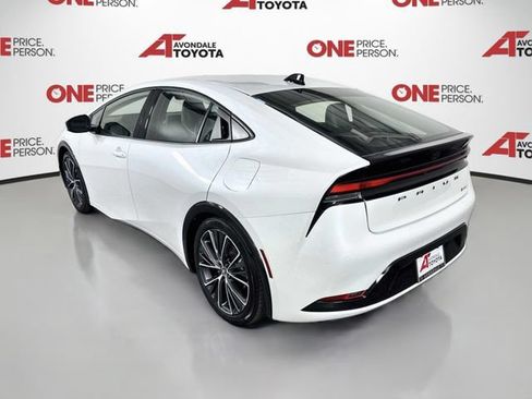 Certified 2026 Toyota Prius XLE FWD image 6