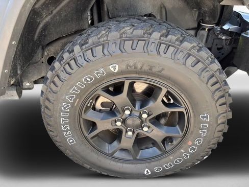 Used 2021 Jeep Wrangler Sport AWD/4WD image 12