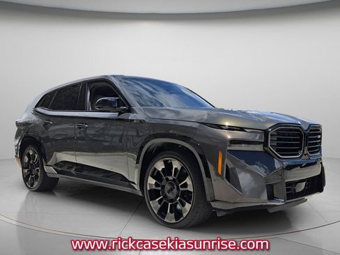 Used 2023 BMW XM AWD/4WD image 9
