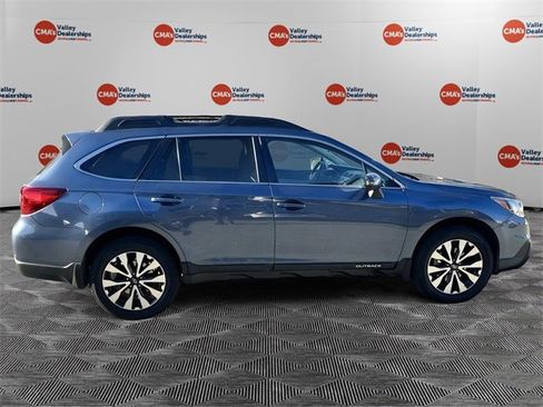 Used 2017 Subaru Outback 3.6R Limited image 9