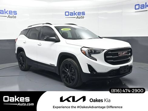 Used 2020 GMC Terrain SLT w/ Preferred Package AWD/4WD image 1