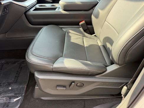 New 2026 Ford Expedition Max Platinum w/ Stealth Appearance Package AWD/4WD image 22