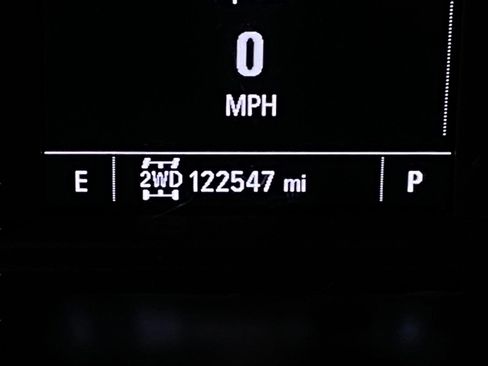 Used 2019 Chevrolet Silverado 1500 Custom Trail Boss w/ Custom Convenience Package AWD/4WD image 18