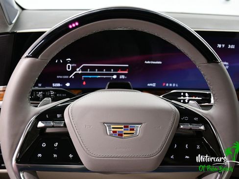 Used 2025 Cadillac Escalade Sport Platinum AWD/4WD image 38