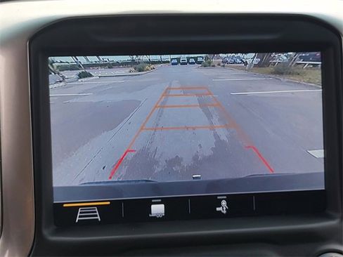 Used 2019 Chevrolet Silverado 1500 LTZ image 18