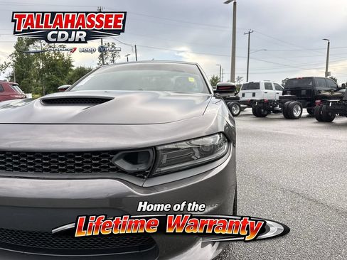 Used 2023 Dodge Charger R/T w/ Plus Group RWD image 11