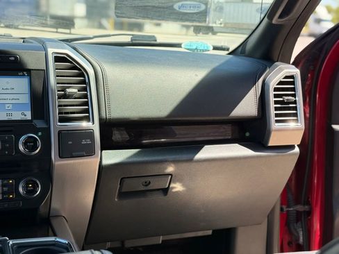 Used 2016 Ford F150 Platinum w/ Equipment Group 701A Luxury image 36