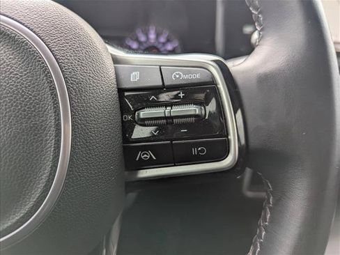 Used 2022 Kia Sorento S FWD image 13