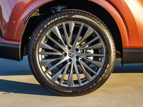 Used 2023 Lexus RX 350 FWD image 9