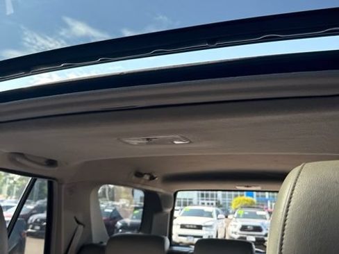 Used 2007 Toyota 4Runner Limited AWD/4WD image 4